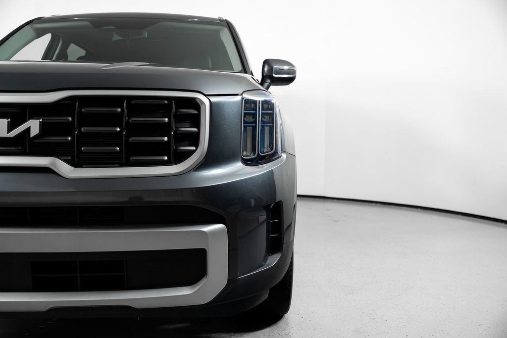 Used 2024 Kia Telluride S w/ S Sunroof Package FWD image 17