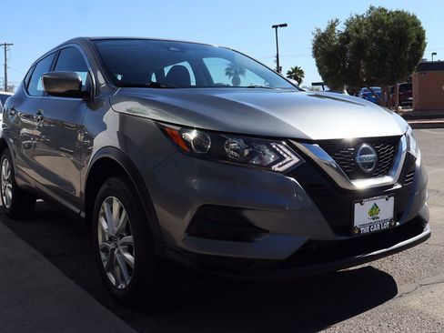 Used 2021 Nissan Rogue Sport S image 18