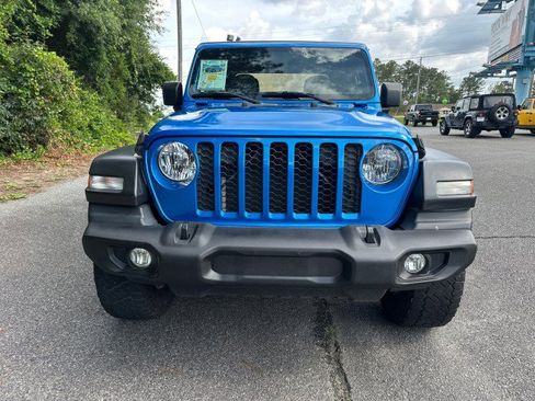 Used 2020 Jeep Gladiator Sport w/ Quick Order Package 23S AWD/4WD image 9