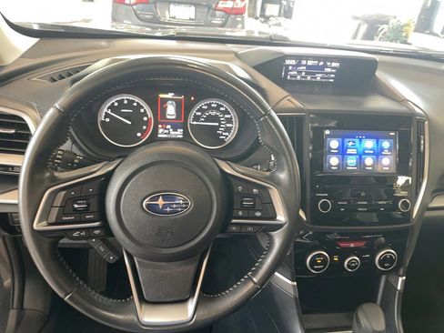 Used 2021 Subaru Forester Premium image 19