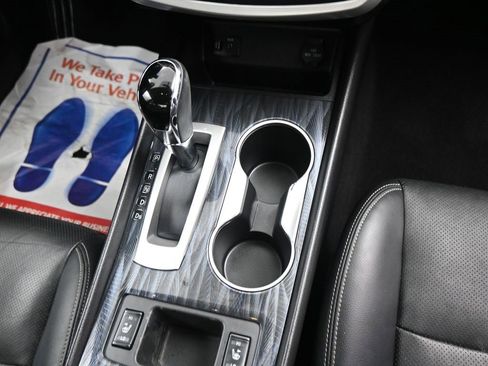 Used 2016 Nissan Altima 2.5 SL w/ 2.5 Technology Package image 4