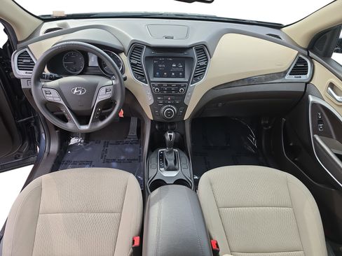 Used 2017 Hyundai Santa Fe Sport image 9