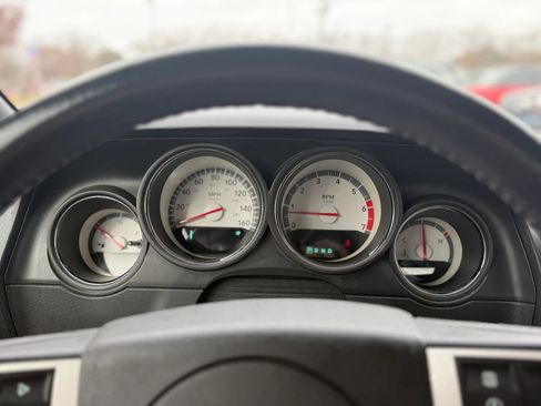 Used 2009 Dodge Challenger R/T image 22