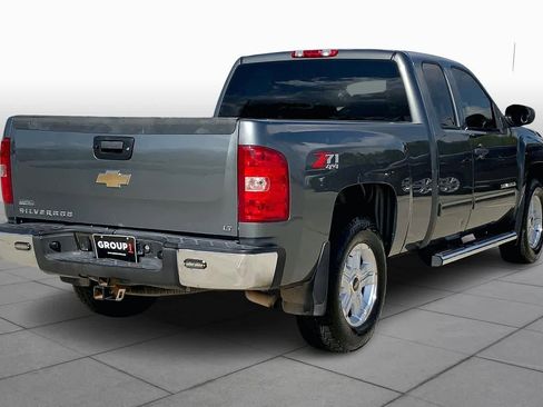 Used 2011 Chevrolet Silverado 1500 LT w/ All-Star Edition AWD/4WD image 12