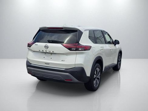 Used 2023 Nissan Rogue SV FWD image 5