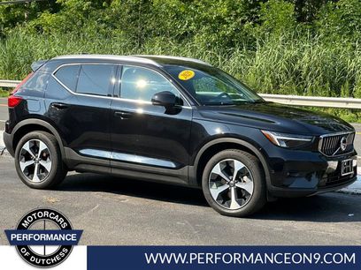 Used 2025 Volvo XC40 B5 Plus