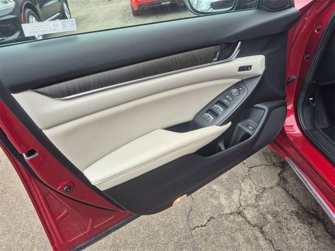 Certified 2021 Honda Accord EX-L image 21