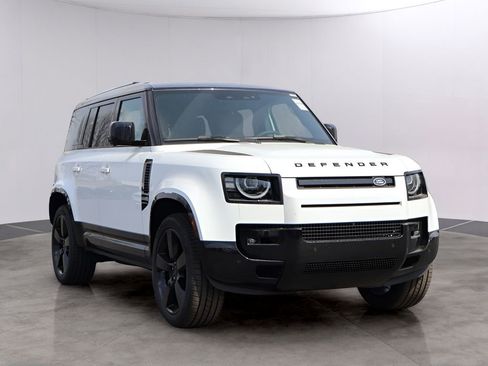 New 2026 Land Rover Defender 110 X-Dynamic SE AWD/4WD image 3