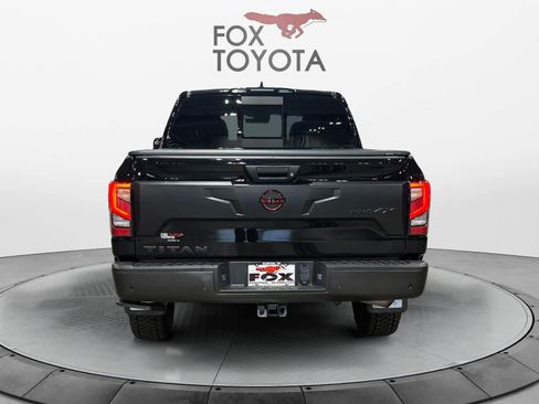 Used 2024 Nissan Titan PRO-4X w/ Pro-4x Convenience Package AWD/4WD image 5
