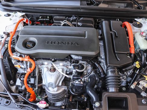 Used 2025 Honda Accord Sport image 31