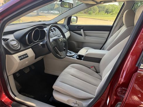 Used 2011 MAZDA CX-7 i Sport w/ Convenience Pkg image 9