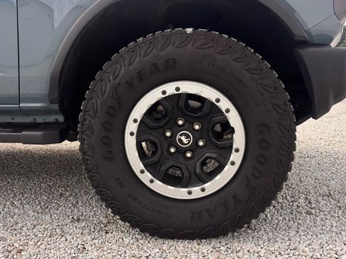 Certified 2023 Ford Bronco Big Bend w/ Sasquatch Package image 14