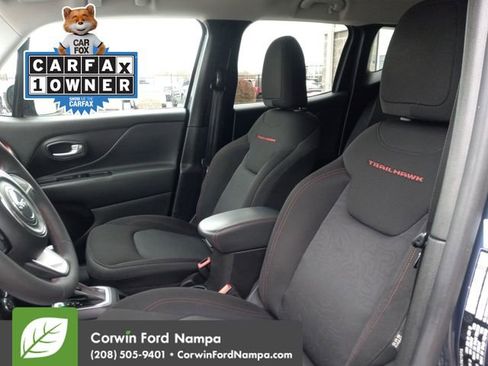 Used 2023 Jeep Renegade Trailhawk image 24