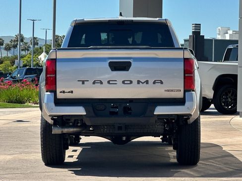 New 2026 Toyota Tacoma TRD Off-Road AWD/4WD image 5