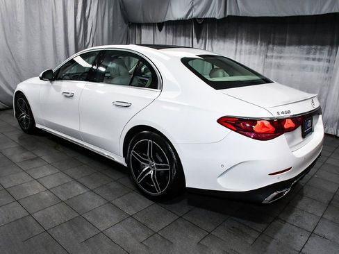 Used 2025 Mercedes-Benz E 450 4MATIC Sedan image 4