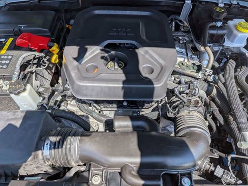 Used 2023 Jeep Wrangler Unlimited w/ Cold Weather Group image 28