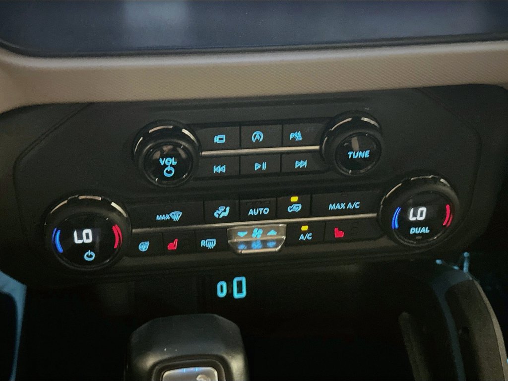 Used 2023 Ford Bronco Wildtrak AWD/4WD image 17
