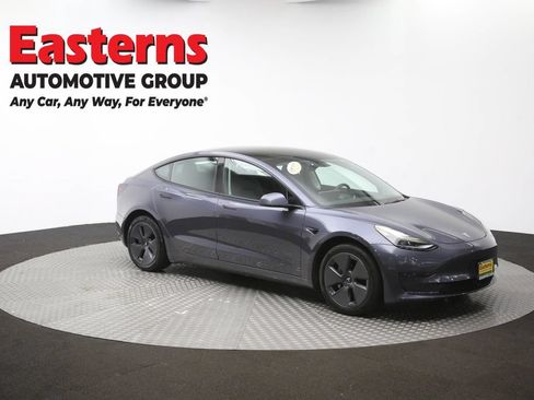 Used 2023 Tesla Model 3 Standard Range RWD image 45
