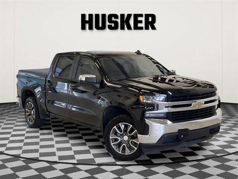 Used 2022 Chevrolet Silverado 1500 LT image 1