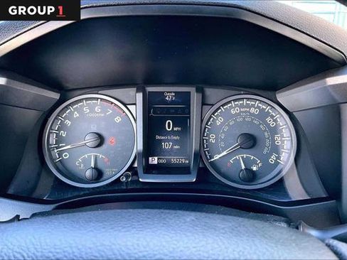 Certified 2018 Toyota Tacoma TRD Off-Road w/ Technology Package image 25