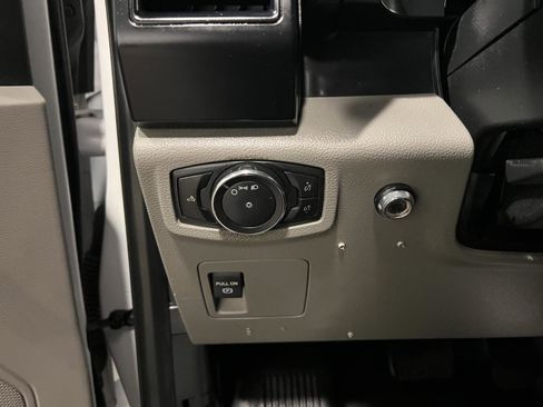 Used 2015 Ford F150 XL image 14