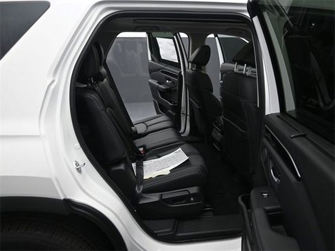 New 2025 Honda Pilot Touring image 21