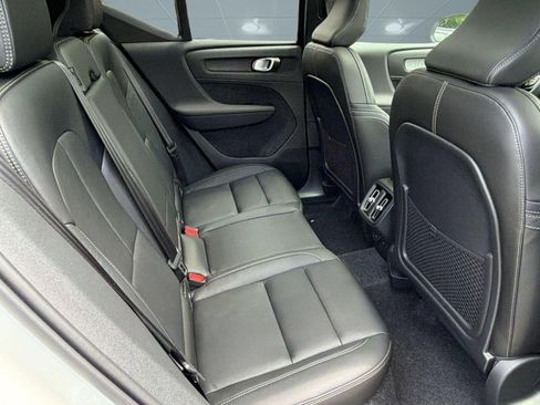 New 2026 Volvo XC40 B5 Plus w/ Climate Package AWD/4WD image 30