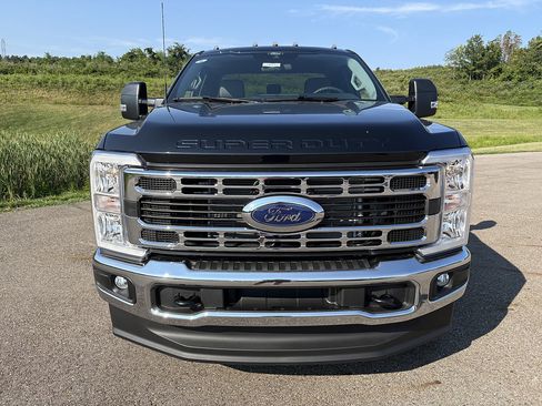 New 2026 Ford F350 XLT w/ FX4 Off-Road Package AWD/4WD image 7
