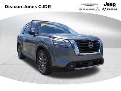 Used 2022 Nissan Pathfinder SL w/ SL Premium Package