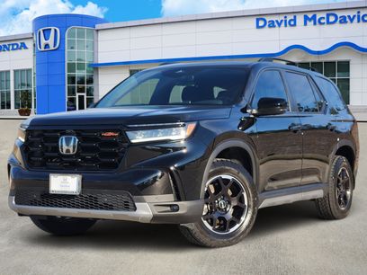 Certified 2025 Honda Pilot TrailSport