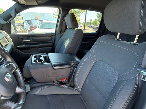 Used 2025 RAM 1500 Warlock AWD/4WD image 19