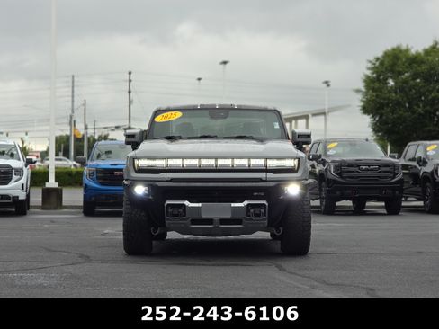 Used 2025 GMC Hummer EV 3X w/ Extreme Off-Road Package AWD/4WD image 2