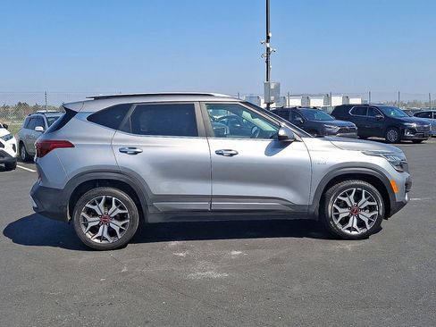 Certified 2023 Kia Seltos SX image 7