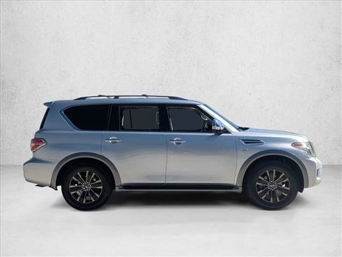 Used 2017 Nissan Armada Platinum image 4