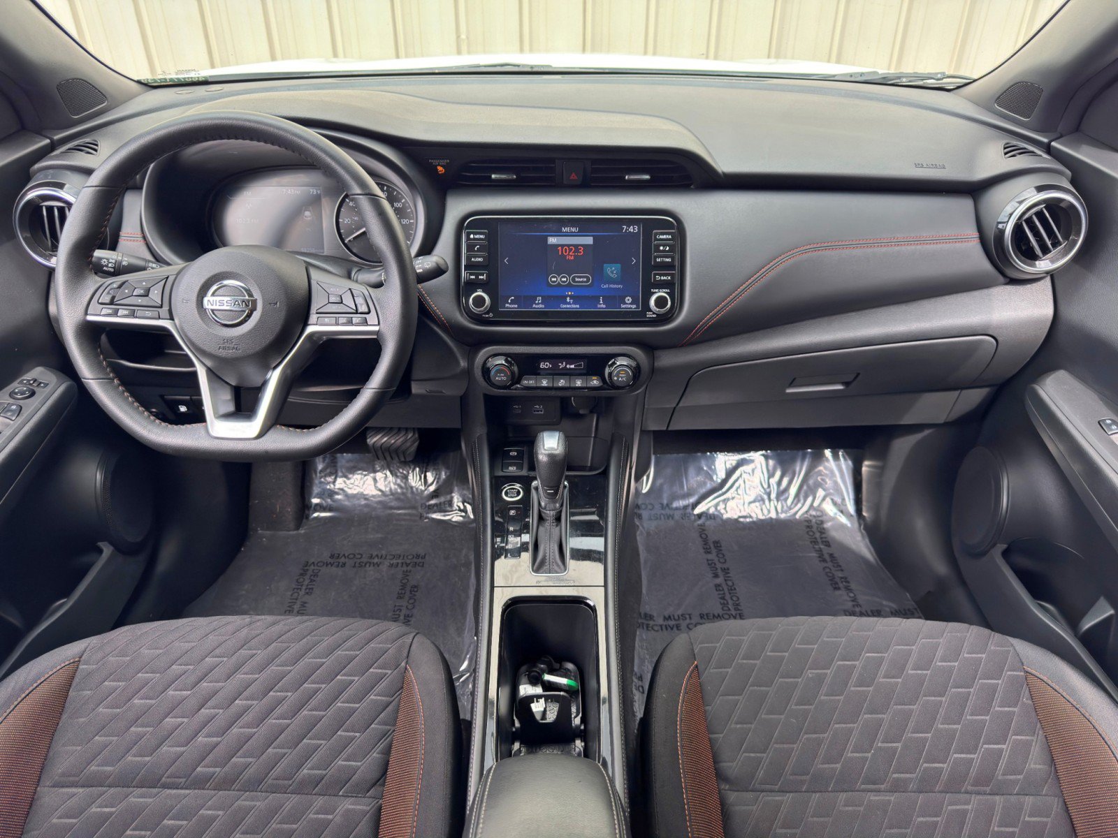 Used 2021 Nissan Kicks SR FWD image 11
