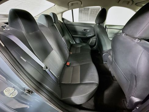 Used 2024 Nissan Sentra SV image 11