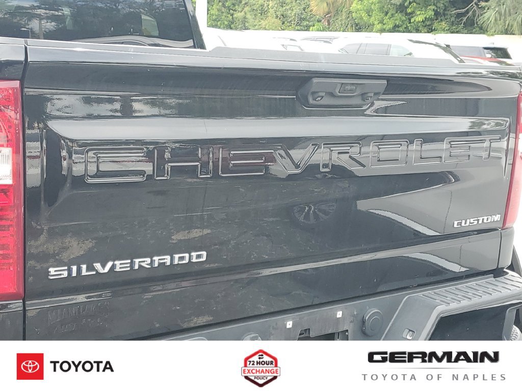 Used 2023 Chevrolet Silverado 1500 Custom RWD image 17