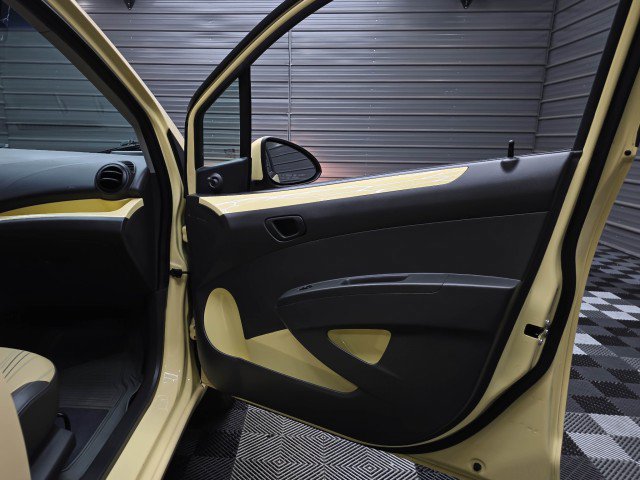 Used 2014 Chevrolet Spark LS FWD image 29