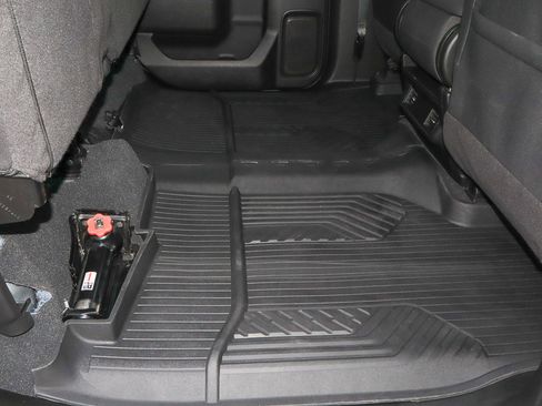 Used 2023 Chevrolet Silverado 1500 Custom Trail Boss w/ LPO, Dark Essentials Package image 9