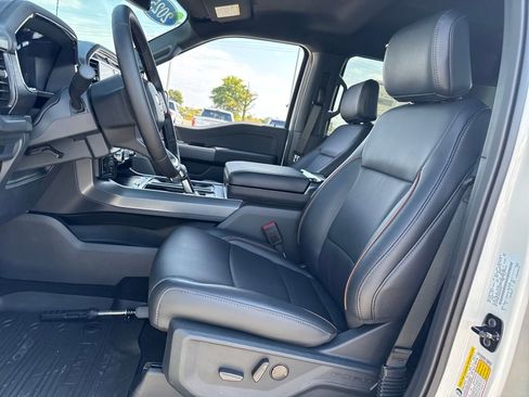 New 2025 Ford F150 Lariat w/ Equipment Group 501A Mid image 18