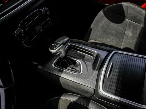 Used 2018 Dodge Charger SRT RWD image 29