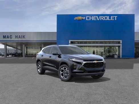 New 2026 Chevrolet Trax LT w/ Sunroof Package FWD image 1