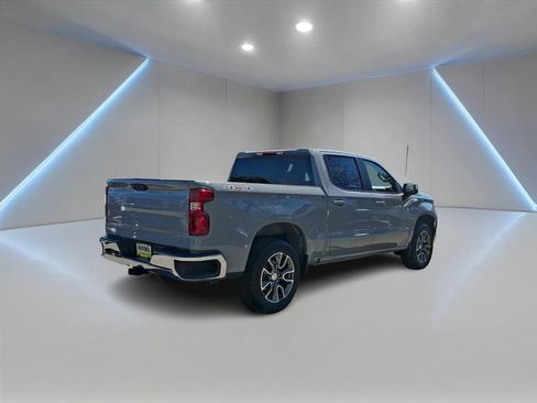 Used 2024 Chevrolet Silverado 1500 LT image 5