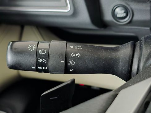 Used 2021 Subaru Ascent Limited w/ Technology Package AWD/4WD image 35