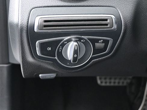 Used 2023 Mercedes-Benz C 300 Coupe image 17