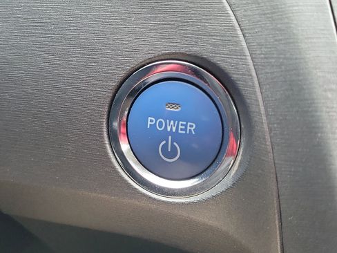 Used 2013 Toyota Prius Two image 30