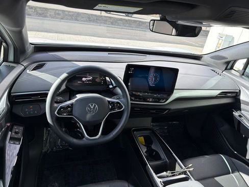 Used 2023 Volkswagen ID.4 Pro S Plus image 15