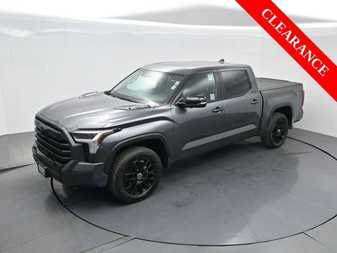 Used 2024 Toyota Tundra Limited image 52