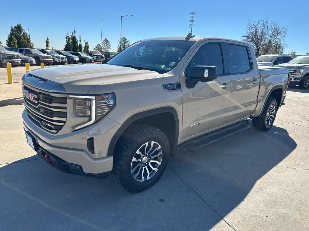 Used 2022 GMC Sierra 1500 AT4 w/ AT4 Preferred Package AWD/4WD image 28