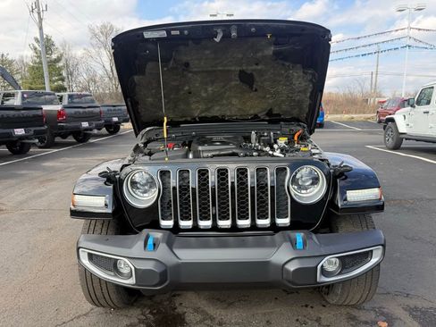 Used 2023 Jeep Wrangler Unlimited Sahara image 55